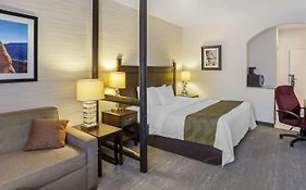 Quality Suites Moab Near Arches National Park